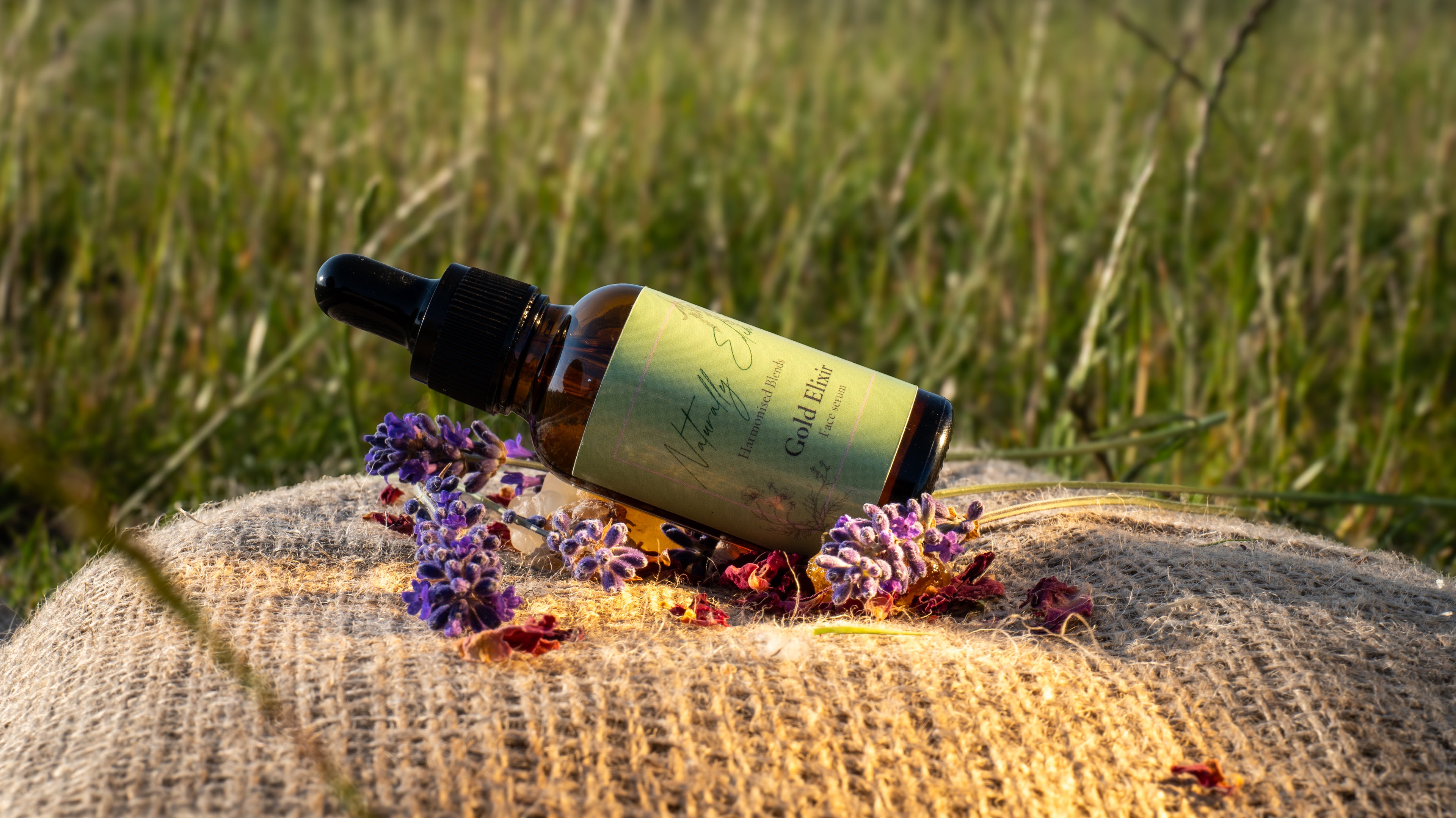 Gold Elixir Face Serum with Premium Oils - 30ml